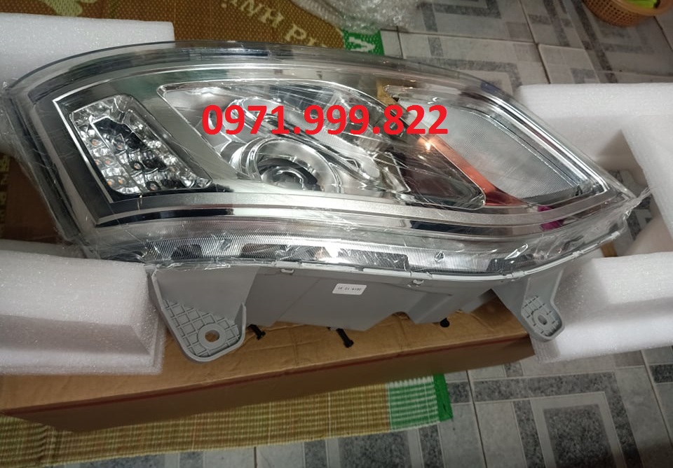 Đèn pha xe Thaco mobihome TB120