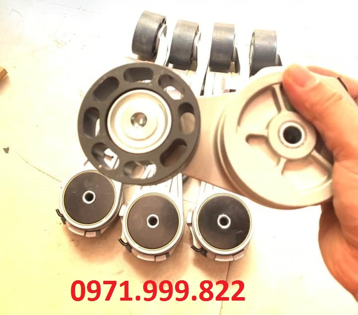 Tăng dây curoa xe Thaco Tb79 Tb85 chính hãng
