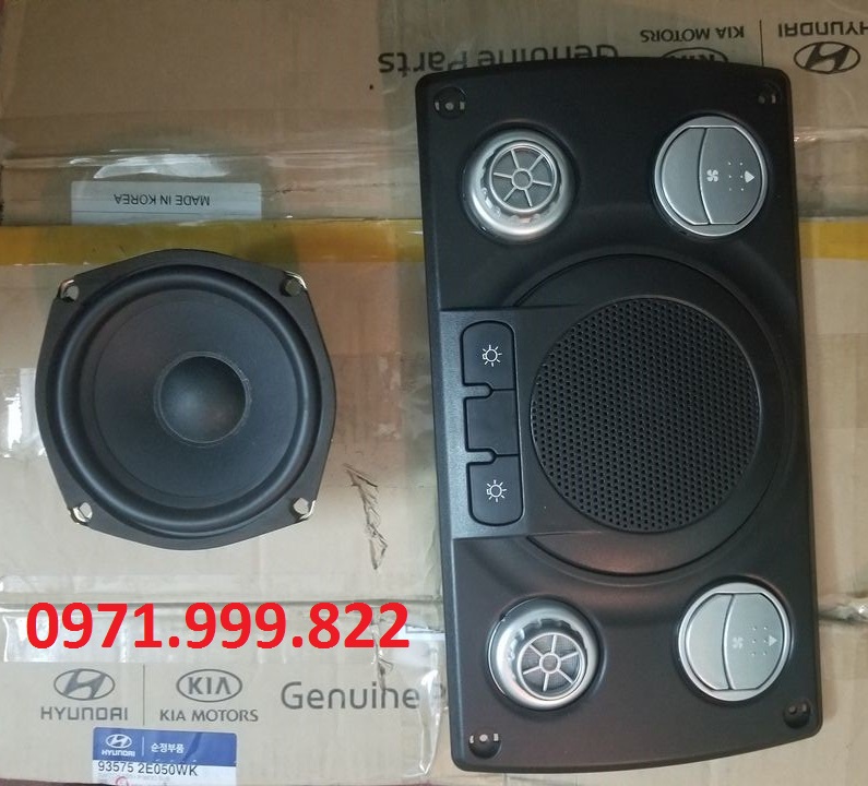 Cửa gió điều hòa, lỗ gió điều hòa, xe Universe, Thaco, Weichai, Samco chính hãng