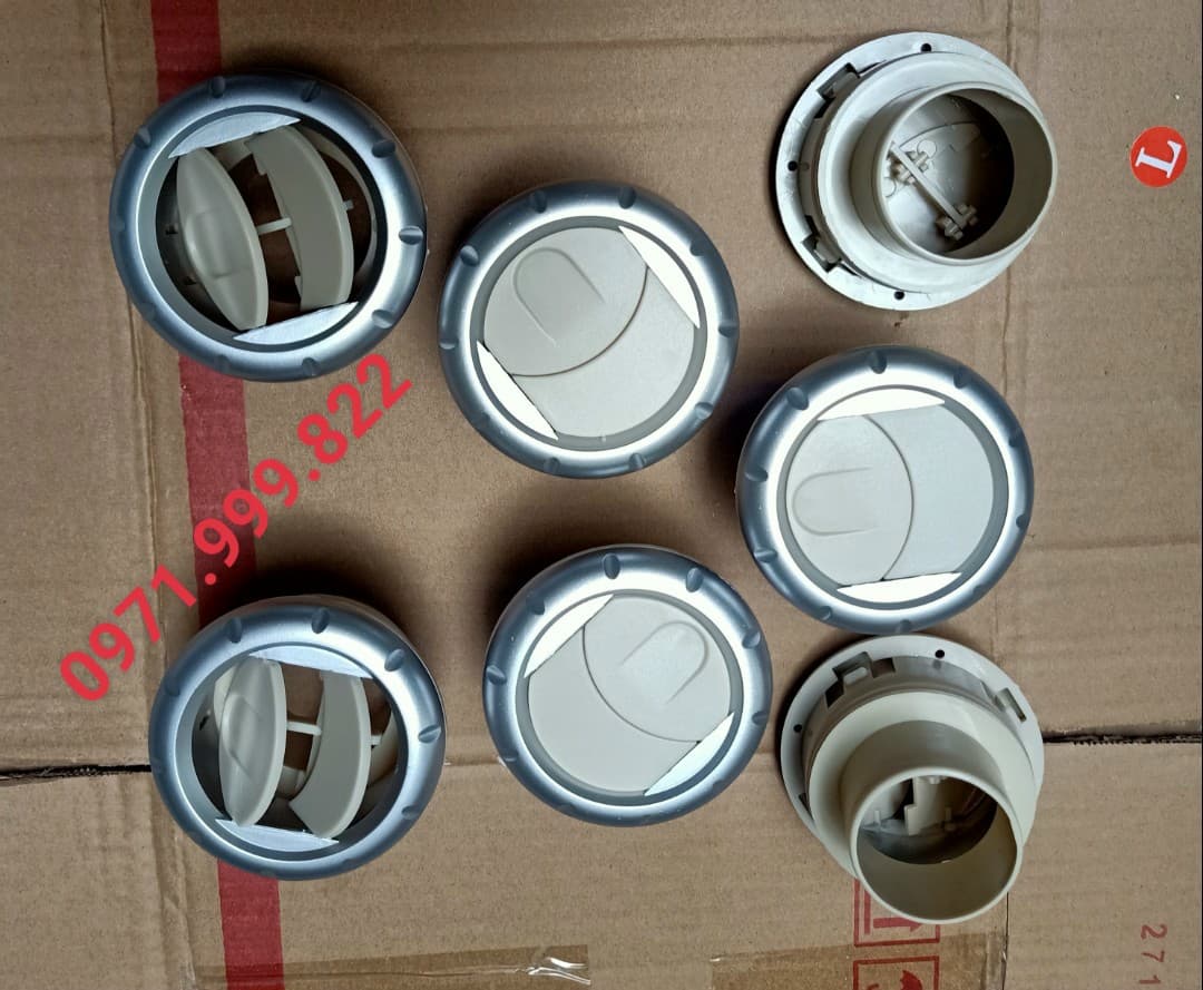 Lỗ gió điều hòa xe Giường nằm Tracomeco Dcar