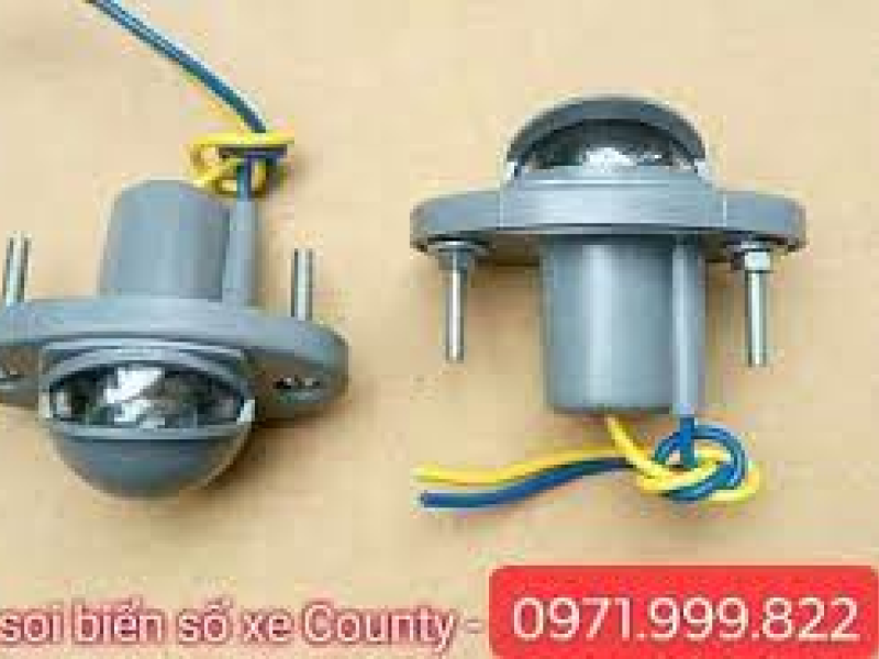Đèn soi biển số xe County