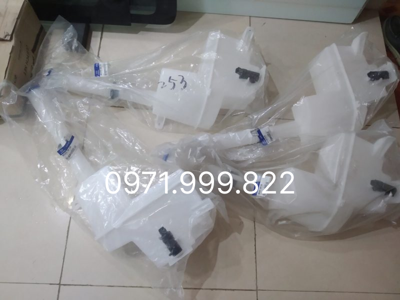 Bình nước rửa kính Solati