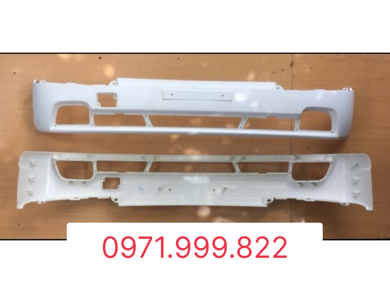 Badsoc trước County, cản trước xe County