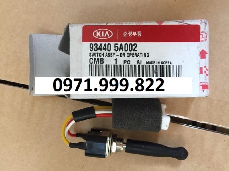 Công tắc mở cửa xe County