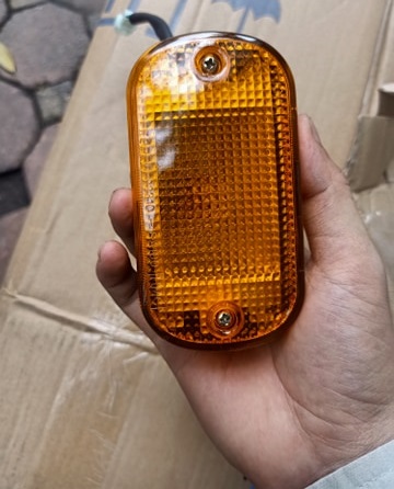 Đèn sườn, đèn hông xe Space