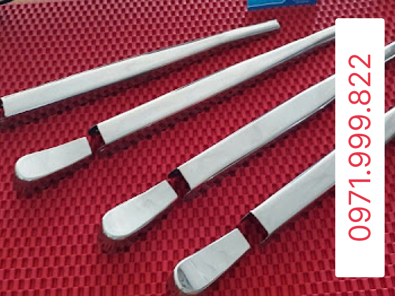 Ốp inox cần gạt mưa County