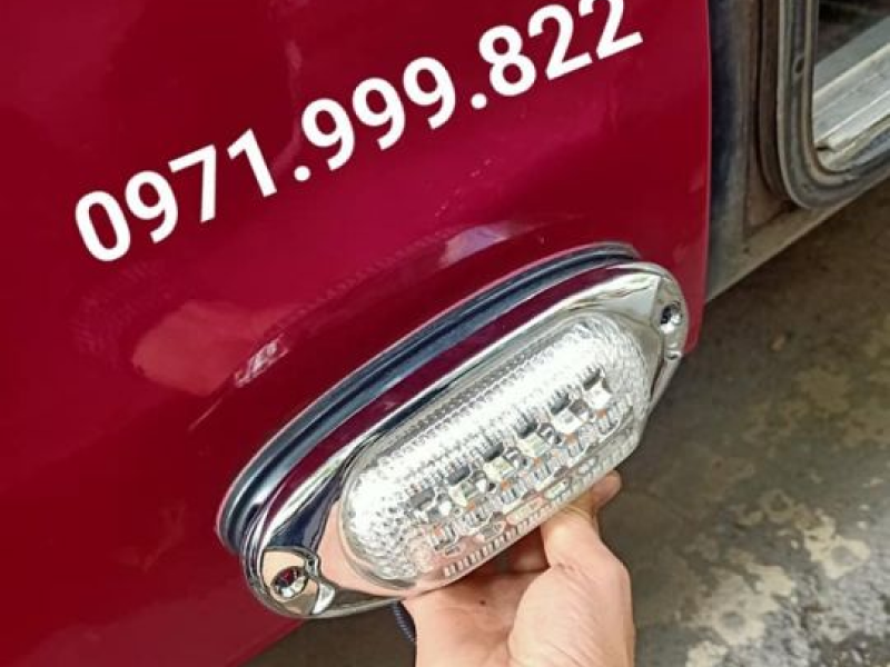 Đèn led soi lốp Univer - Thaco 