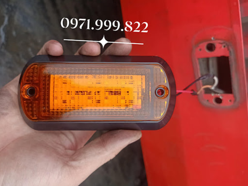 Đèn led sườn Thaco