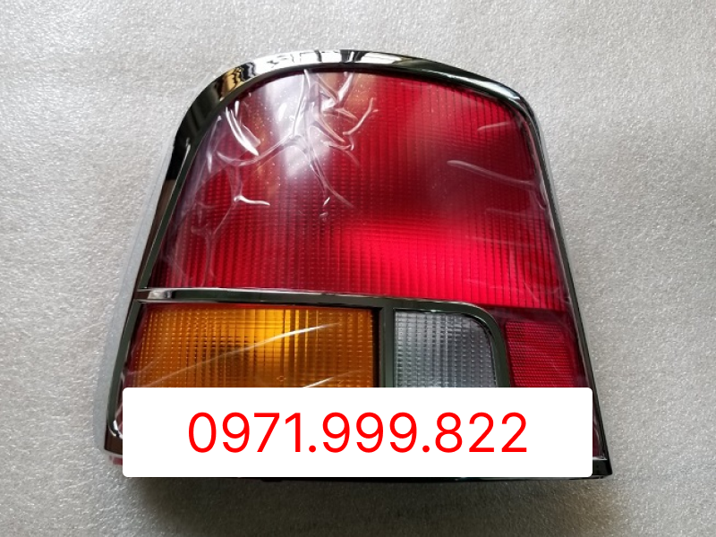 Ốp mạ đèn hậu đèn lái County