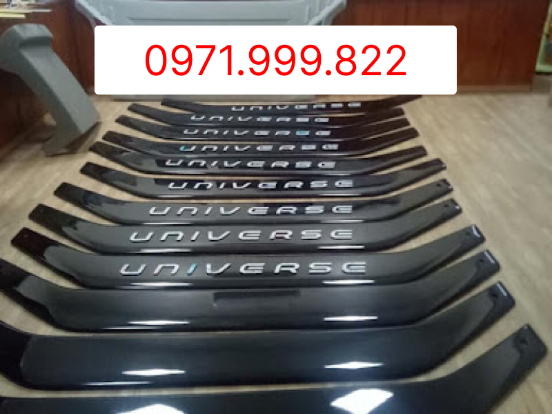 Ốp trang trí chân kính hậu Universe