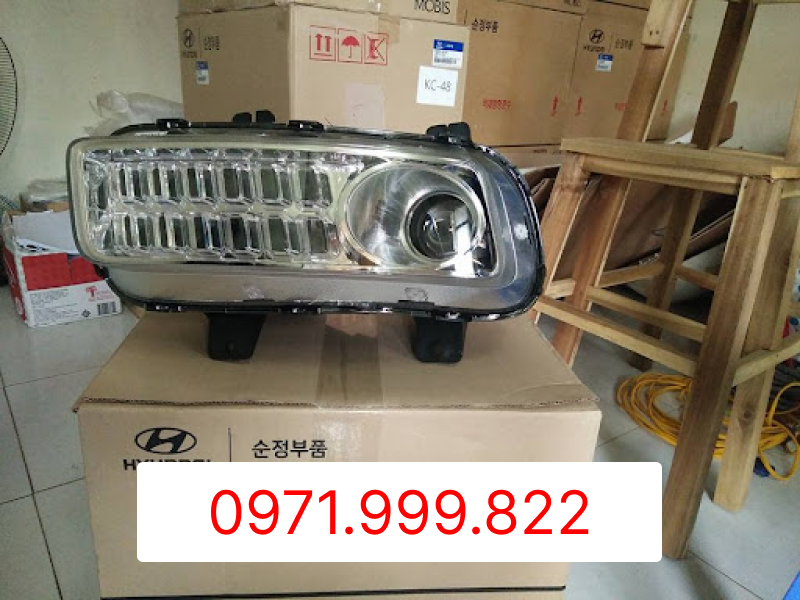 Đèn gầm xe Space