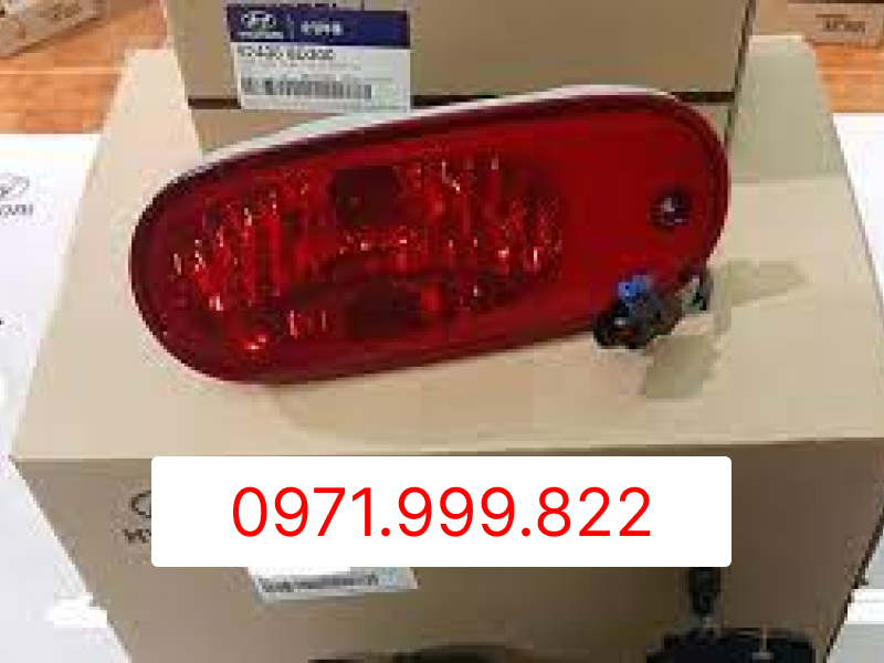 Đèn cản sau Universe
