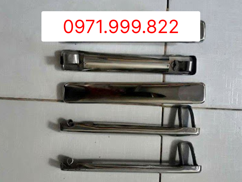 Tay nắm cốp hầm hàng inox xe 45 chỗ