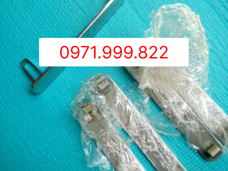Tay nắm cốp hầm hàng xe Universe