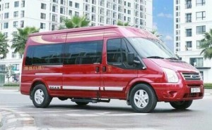 Ốp trang trí xe Ford Transit
