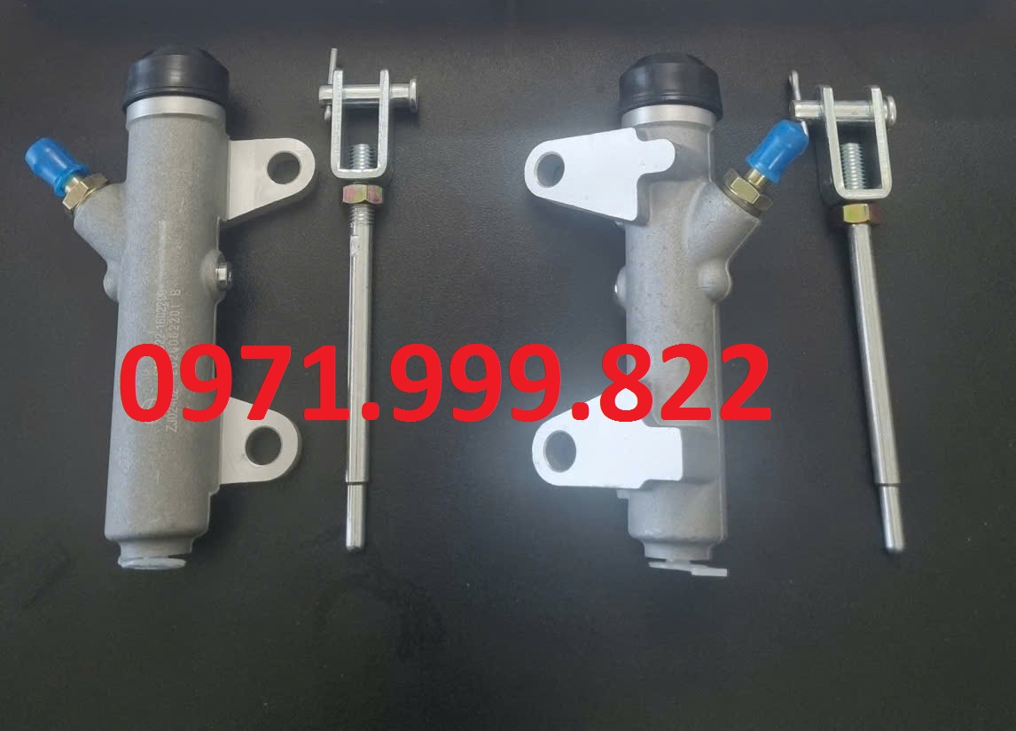 Tổng côn trên xe kim long tracomeco máy 245 đời cao