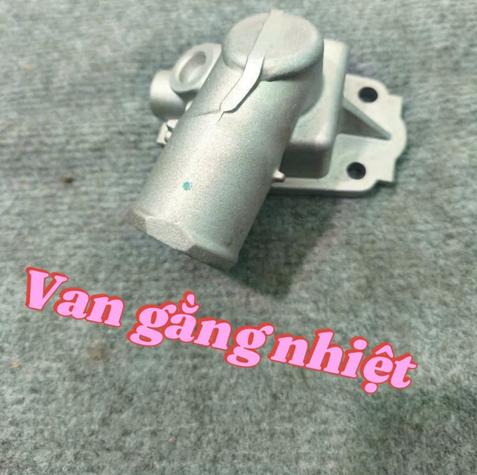 Van hằng nhiệt Iveco daily 16 chỗ 19 chỗ